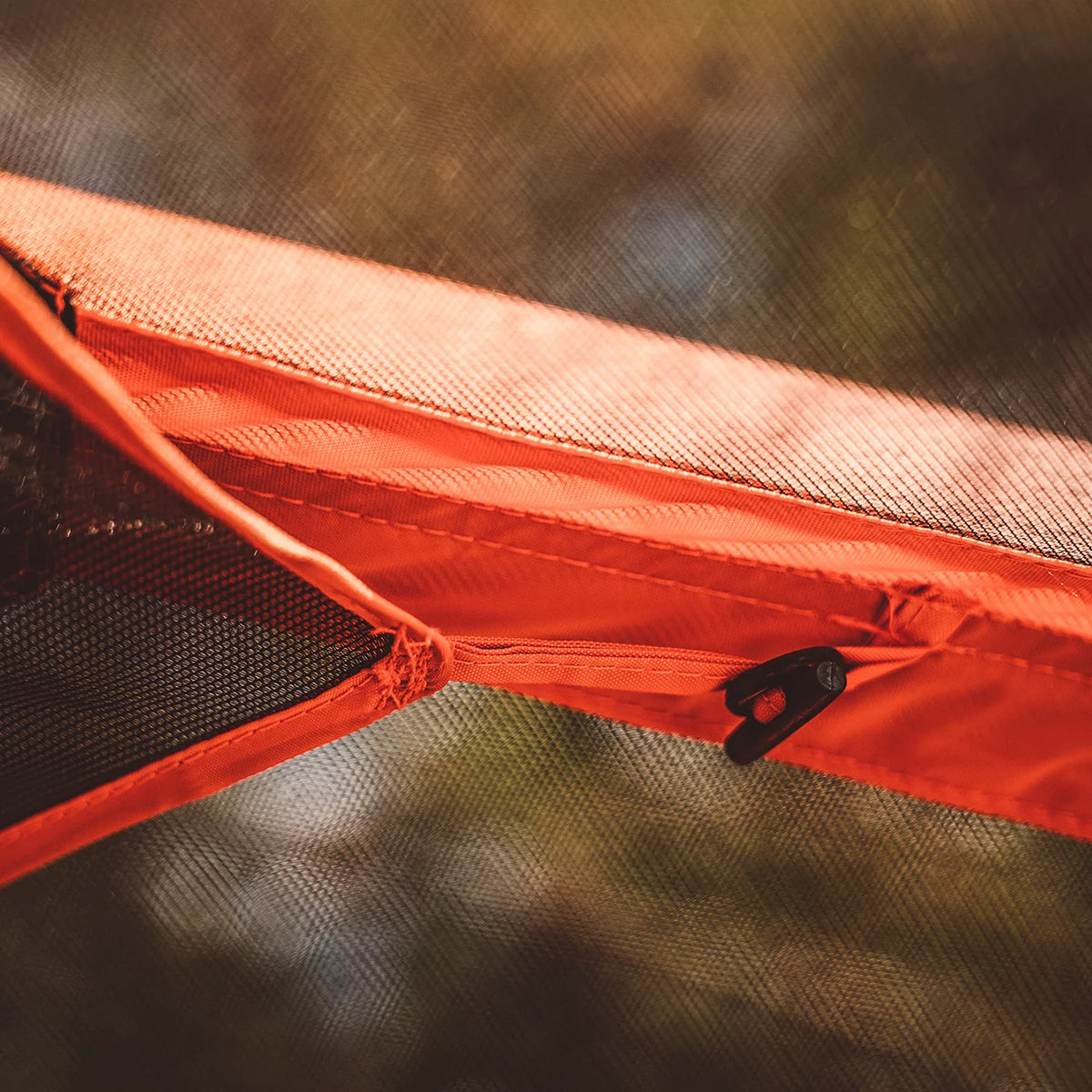 Portable Hub Tent, 4-Person, Sunset Orange M3705