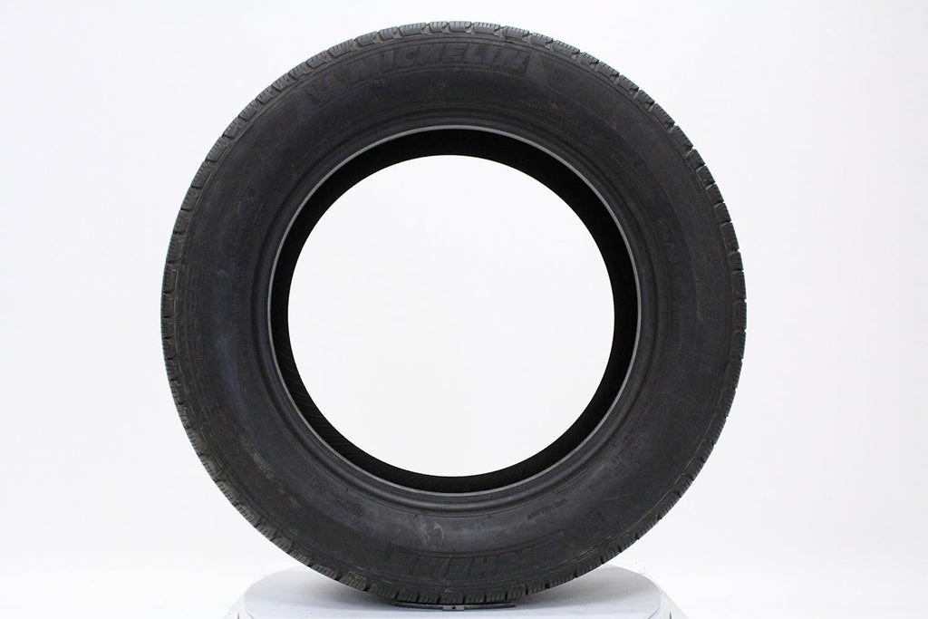 All Season Radial Car Tire 225/65R17 102H D786882