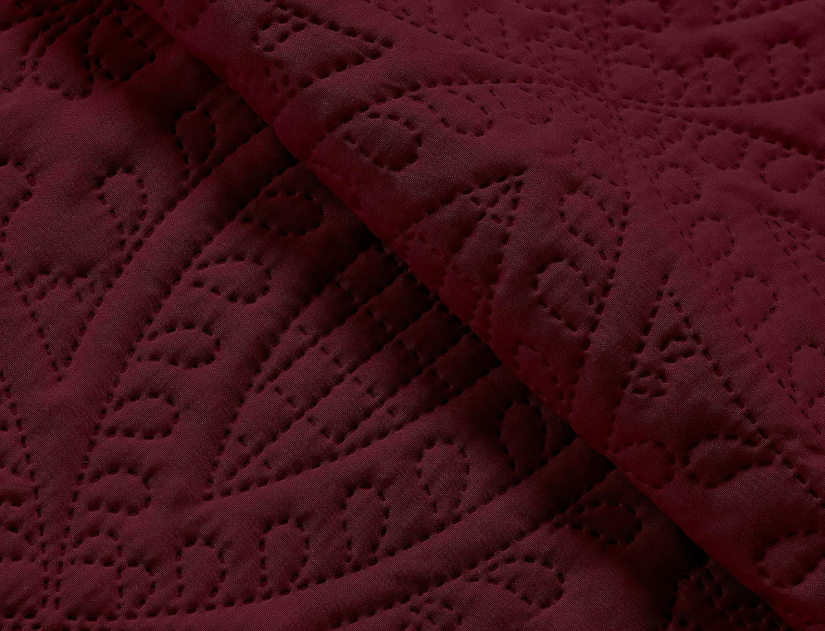 3-Piece Oversized Bedspread Coverlet Set Q3159