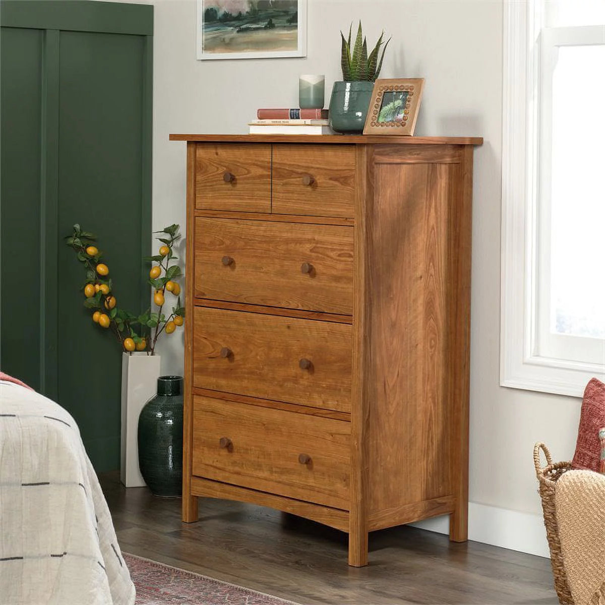 Engineered Wood 4-Drawer Bedroom Chest B535411