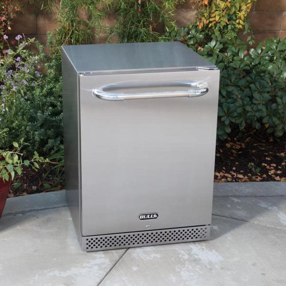 24-Inch 4.9 Cu. Ft. Compact Refrigerator G195399