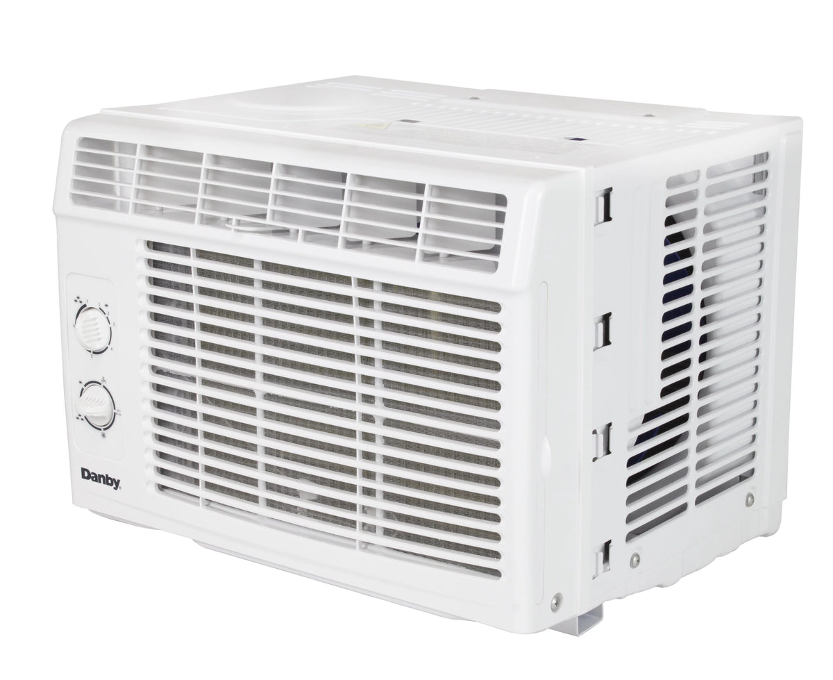 5000 BTU White Window AC Y904208