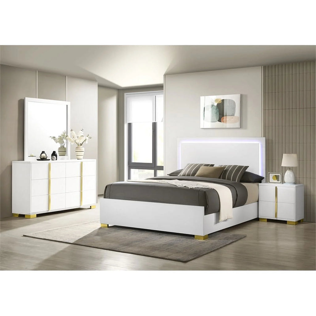 5 Piece Contemporary Wood Eastern King Bedroom Set T193405